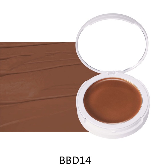 Cream Compact Foundation - Picture 1 of 5